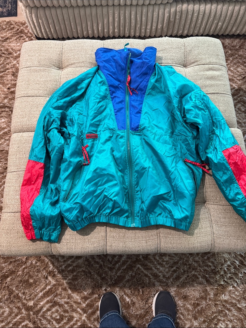 Men’s vintage Teal & Blue Windbreaker Jacket with bright red Accents